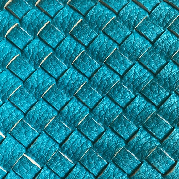 Coach Wallet With Strap - Picture 4 of 8